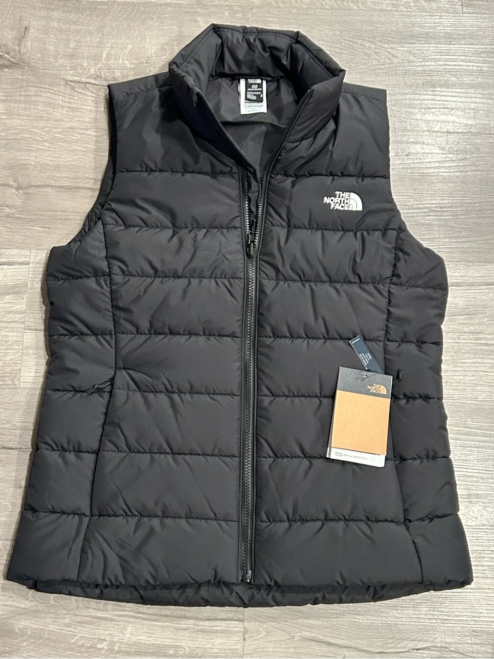 THE NORTH FACE | Women’s ACONCAGUA VEST
BLACK